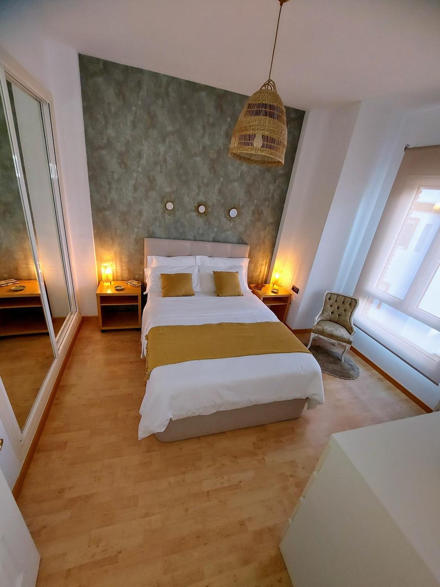 Apartamento Las Floritas Malaga Zewnętrze zdjęcie